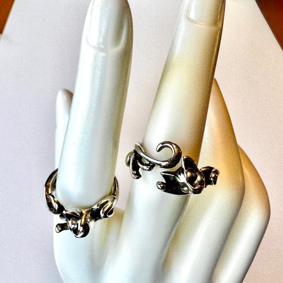 Kitty Cat Rings, Set of 2 Matching Silver, US size 7 - Picture 9 of 12